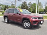 Used 2022 Jeep Grand Cherokee Laredo w/ Luxury Tech Group I image 2