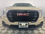 Used 2023 GMC Terrain SLT w/ Infotainment Package II image 2