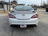 Used 2014 Hyundai Genesis 3.8 image 4