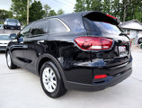 Used 2019 Kia Sorento L image 4