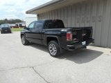 Used 2017 GMC Sierra 1500 SLT image 3