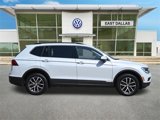Used 2019 Volkswagen Tiguan SE image 2