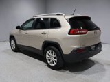 Used 2015 Jeep Cherokee Latitude w/ Cold Weather Group image 4