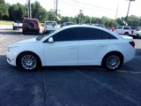 Used 2014 Chevrolet Cruze Eco image 2