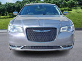 Used 2018 Chrysler 300 Limited image 2