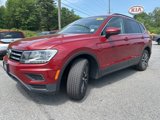 Used 2019 Volkswagen Tiguan SE w/ Panoramic Sunroof Package image 3