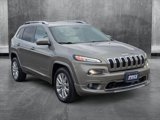 Used 2017 Jeep Cherokee Overland image 3