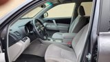 Used 2012 Toyota Highlander 4WD image 6