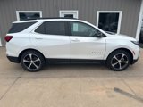Used 2022 Chevrolet Equinox LT image 2