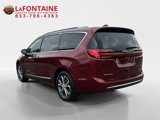 Used 2021 Chrysler Pacifica Pinnacle image 5