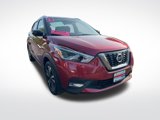 Certified 2019 Nissan Kicks SR image 3
