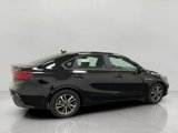 Used 2023 Kia Forte LXS w/ LXS Technology Package image 3