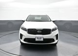Used 2019 Kia Sorento LX w/ LX Convenience Package image 2
