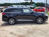 Used 2018 Mitsubishi Outlander SE image 2