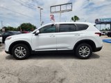 Used 2019 Hyundai Santa Fe SE image 5