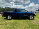 Used 2018 Nissan Titan SV w/ SV Convenience Package image 6