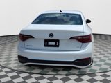 Certified 2024 Volkswagen Jetta SE w/ Panoramic Sunroof Package image 5