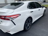 Used 2020 Toyota Camry SE image 4