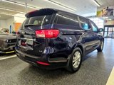 Used 2018 Kia Sedona LX image 4