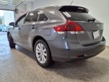 Used 2014 Toyota Venza LE image 2