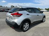 Used 2020 Nissan Kicks S image 5