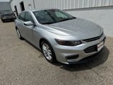 Used 2016 Chevrolet Malibu LT image 2