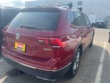 Used 2020 Volkswagen Tiguan SEL w/ Tiguan Two-Row MDO Package image 3
