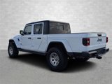 Used 2020 Jeep Gladiator Overland image 6