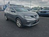 Used 2015 Nissan Rogue SV image 3
