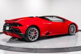 Used 2023 Lamborghini Huracan EVO image 3