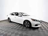 Certified 2022 Nissan Altima 2.5 SV image 3
