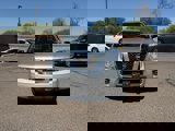 Used 2019 Nissan Frontier SV image 2