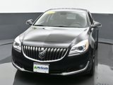 Used 2017 Buick Regal Sport Touring image 4