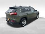 Used 2018 Jeep Cherokee Latitude w/ Cold Weather Group image 5