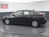 Used 2019 Toyota Prius LE image 2