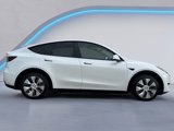 Used 2023 Tesla Model Y Long Range image 2