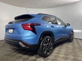 Used 2025 Chevrolet Trax RS w/ Sunroof Package image 5