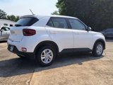 New 2025 Hyundai Venue SE image 4