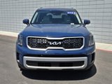 Used 2024 Kia Telluride EX w/ EX Captain's Chair Package image 5