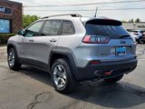Used 2019 Jeep Cherokee Trailhawk w/ Cold Weather Group image 4