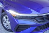 Used 2025 Hyundai Elantra SE image 3