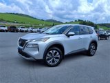 Used 2022 Nissan Rogue SV image 2