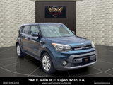 Used 2018 Kia Soul + image 2