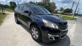 Used 2016 Chevrolet Traverse LT image 2