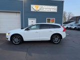 Used 2015 Volvo V60 T5 Cross Country Platinum image 3
