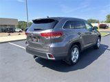 Used 2019 Toyota Highlander Limited image 3