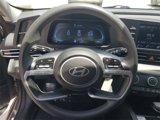 Used 2024 Hyundai Elantra SE image 5