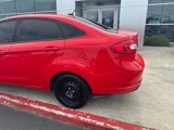 Used 2013 Ford Fiesta SE w/ Moon & Mood Pkg image 2