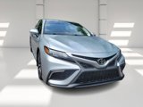 Used 2022 Toyota Camry SE image 3