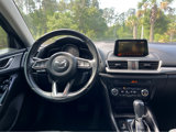 Used 2018 MAZDA MAZDA3 Touring image 4